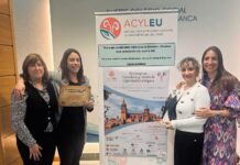 Enfermeras Urología Caupa premiadas