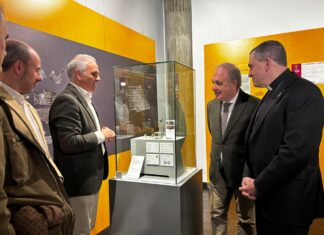 Inauguración en el Museo de Palencia de la Sala 49 del Museo del Turismo dedicada a las téseras de hospitalidad