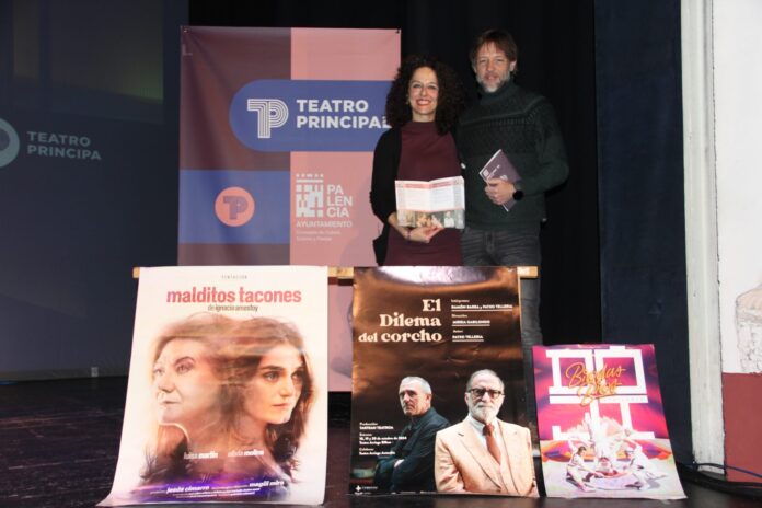 Presentación de Invierno Cultural. Concejal de Cultura, Turismo y Fiestas, Francisco Fernández y María San Miguel autora de la trilogía 'Rescoldos de paz y Violencia' Presentación de Invierno Cultural. Concejal de Cultura, Turismo y Fiestas, Francisco Fernández y María San Miguel autora de la trilogía 'Rescoldos de paz y Violencia'