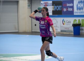 Ainara Robles. Club Balonmano Palencia Femenino.