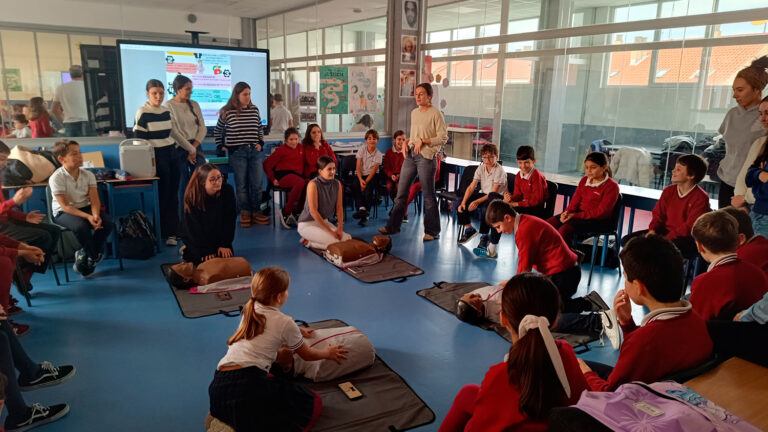 Convenio-Escuela-de-Enfermería-con-el-Colegio-de-La-Salle