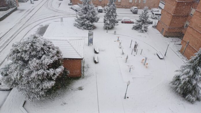 Nevada en Guardo el 20 de enero de 2025. Fotografía cedida por Julita