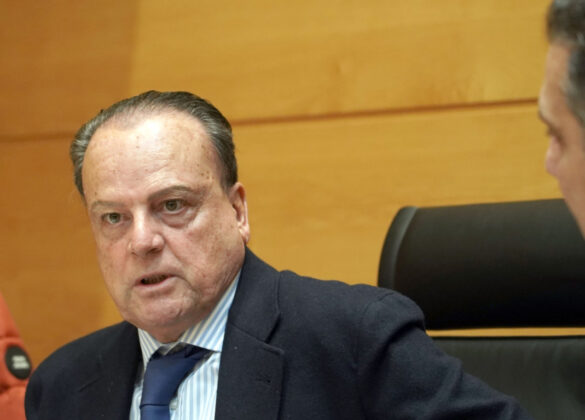 Rubén Cacho - El presidente del Consejo de Cuentas de Castilla y León, Mario Amilivia, presenta en la Comisión de Economía y Hacienda de las Cortes el informe 'Fiscalización de los beneficios fiscales de la Comunidad Autónoma de Castilla y León, ejercicio 2021'.
