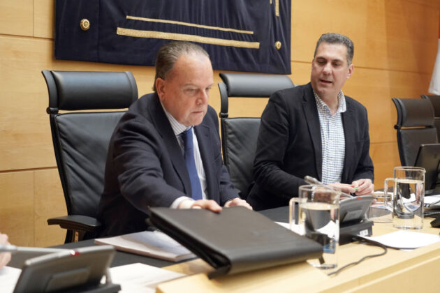 Rubén Cacho - El presidente del Consejo de Cuentas de Castilla y León, Mario Amilivia, presenta en la Comisión de Economía y Hacienda de las Cortes el informe 'Fiscalización de los beneficios fiscales de la Comunidad Autónoma de Castilla y León, ejercicio 2021'.