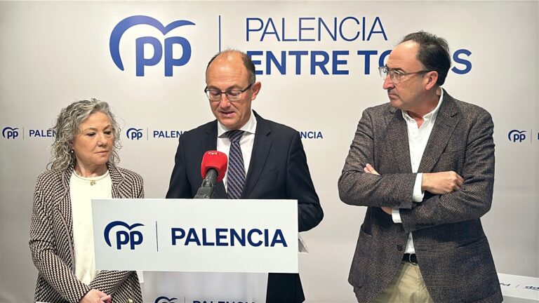 Los senadores del PP por Palencia, María José Ortega, Jorge D. Antolín y Alfonso Polanco