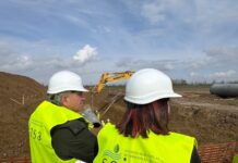 La secretaria de Estado de Agricultura y Alimentación, Begoña García, visita las obras de modernización de regadío de los canales del Bajo Carrión, en la provincia de Palencia