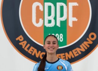 Ainara Robles. Club Balonmano Palencia Femenino