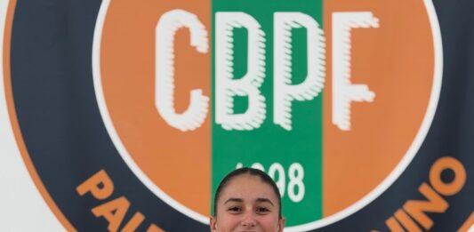 Ainara Robles. Club Balonmano Palencia Femenino