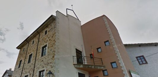 Ayuntamiento La Pernía