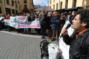 Protestas a favor del soterramiento y contra el biogás con motivo de la visita de Pedro Sánchez a Palencia - Brágimo ICAL