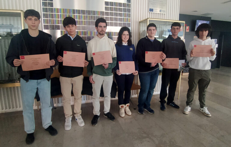 Alumnos_palentinos_premiados-enla-Olimpiada-Matematica-2025