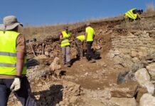 ICAL - Excavación en el Castro de La Loma, en Las Heras de la Peña, una pedanía de Santibáñez de la Peña (Palencia)