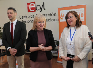 Consejera Industria, Leticia García; directora FSecretariado Gitano, Mar Fresno, y gerente ECyL, Jesús Blanco - BRÁGIMO ICAL