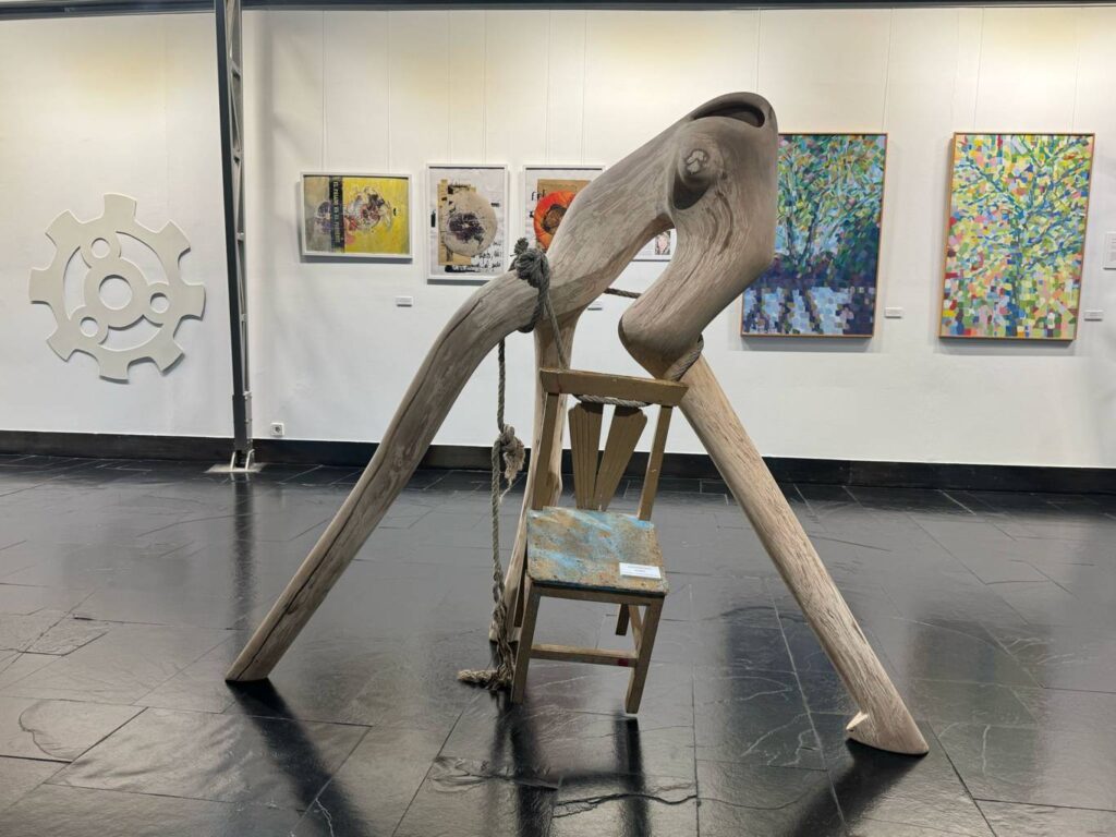 Exposición 'Tempus Fugit' en el Museo de Palencia, a cargo de Artistas Independientes AI+