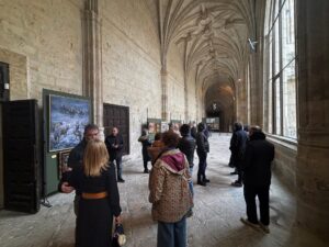El Claustro de la Catedral acoge la exposición de Damián Simal, organizada por la Asociación Thieldón
