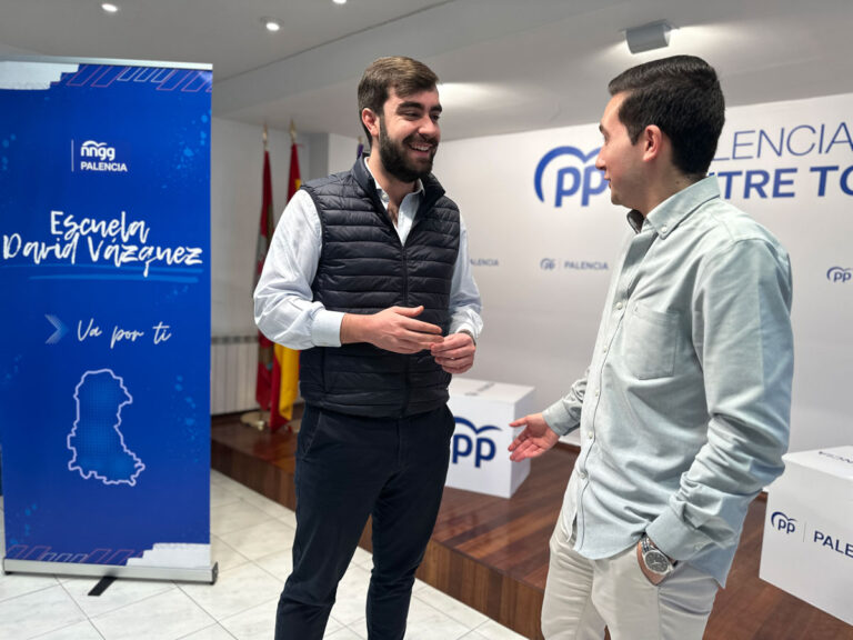 Escuela Formación David Vázquez NNGG PP