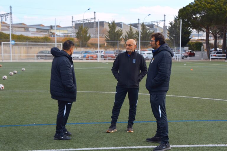 Javi Barreda (centro)