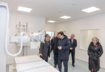 Mañueco visita centro de salud Aguilar de Campoo