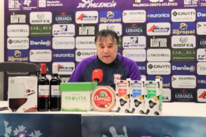 Miguel Ángel Miñambres, técnico del Palencia CF