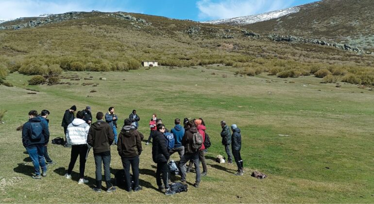 Estudiantes de Ingeniería Forestal de la UVA aprenden con Reactiva Brañosera