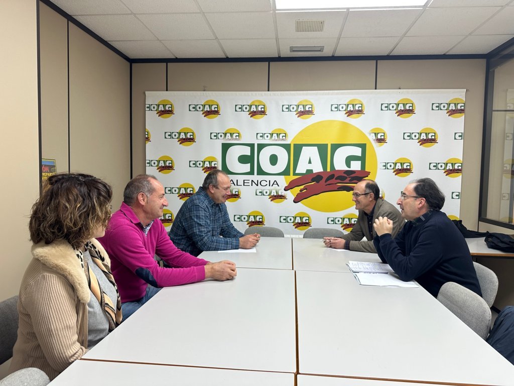 Reunión entre los Populares y las organizaciones agrarias de Palencia