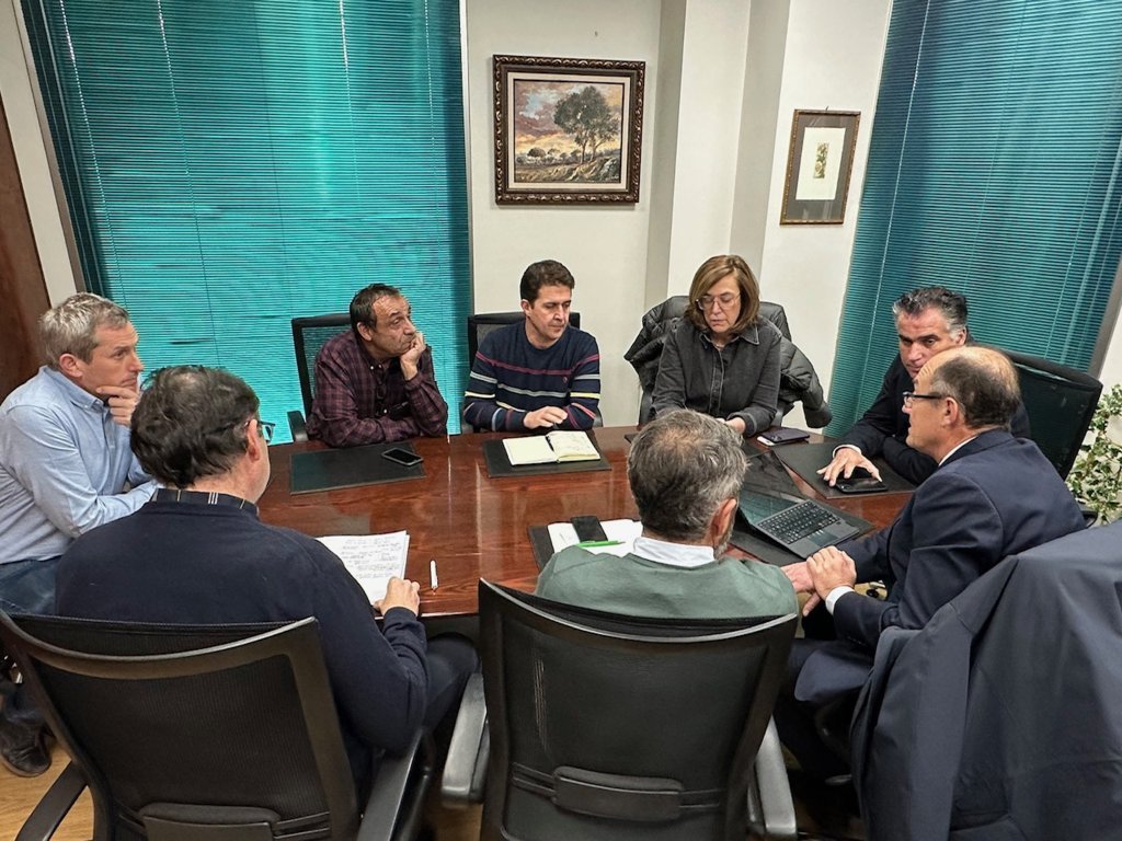 Reunión entre los Populares y las organizaciones agrarias de Palencia