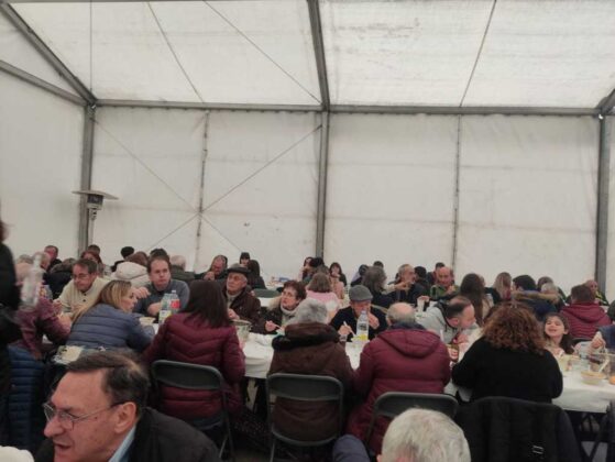 Comida en la fiesta de Santo Tomás el Grande en Villamediana