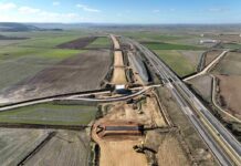 Imágenes de trabajos de plataforma de la LAV Palencia-Cantabria
