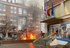 incendio furgoneta avenida asturias