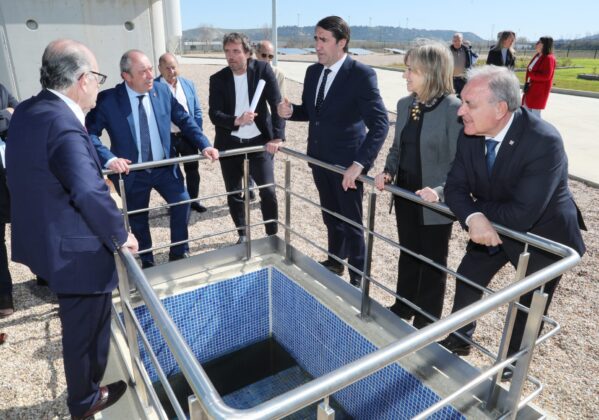 Visita del consejero de Medio Ambiente, Vivienda y Ordenación del Territorio a la Estación Depuradora de Aguas Residuales (EDAR) de Grijota