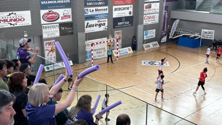 Balopal - Ademar León en la Final Four infantil en el Pabellón Mariano Haro