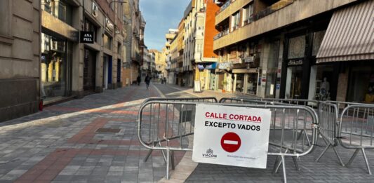 Calle cortada en La Cestilla y Don Sancho