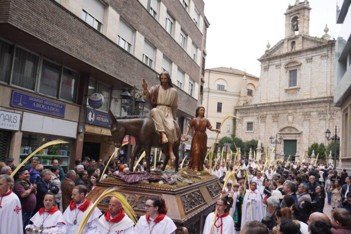 Domingo de Ramos, procesión de La Borriquilla de Palencia (69)