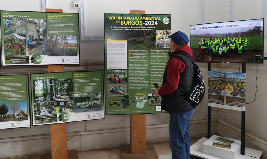 Exposición sobre voluntariado ambiental “Reconciliando personas y naturaleza” de Caja Burgos y La Caixa