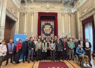 Foto de familia asociaciones y organizaciones Tercer Sector