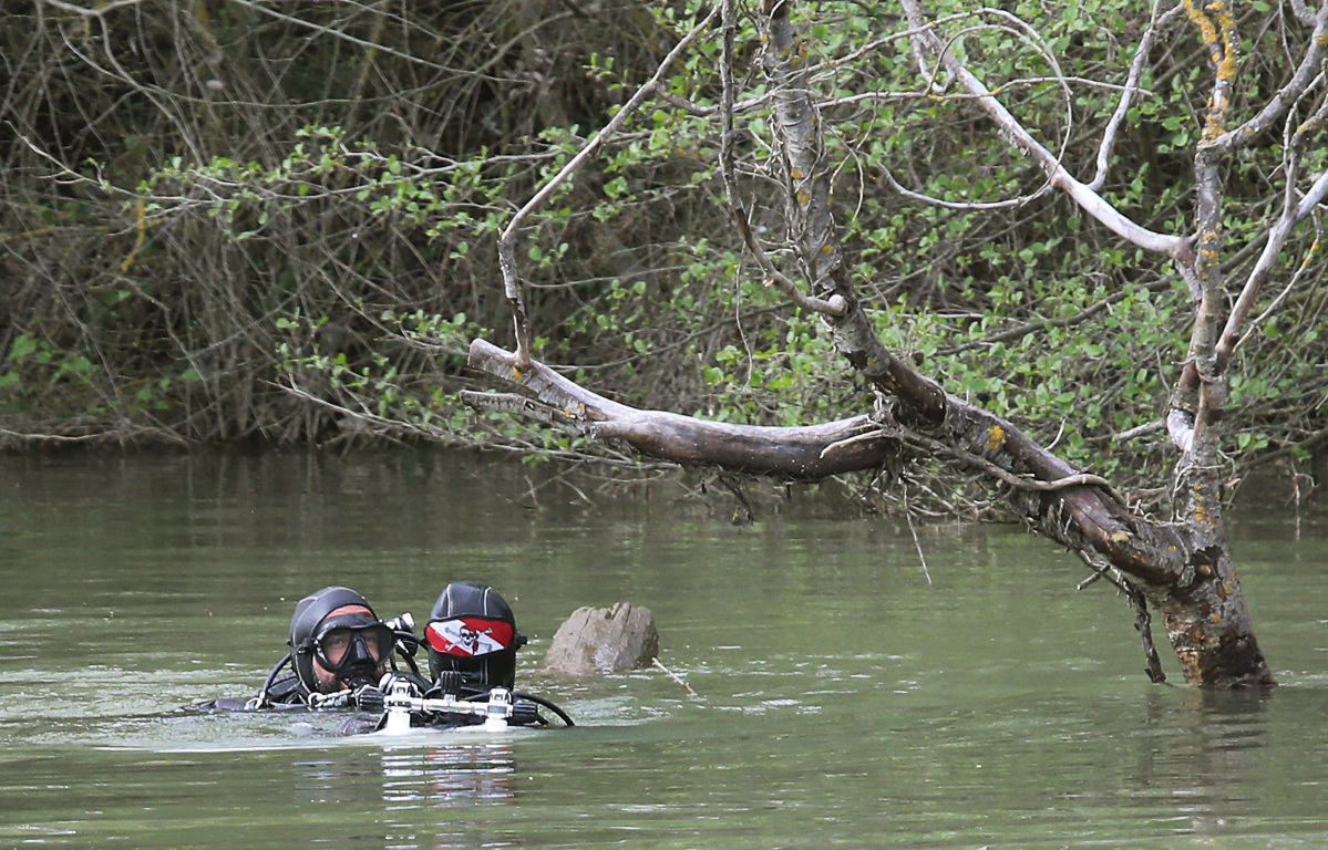 Búsqueda del menor desaparecido en el río Carrión en Palencia