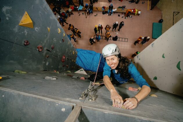 Cervera de Pisuerga celebra la primera edición de su competición de escalada