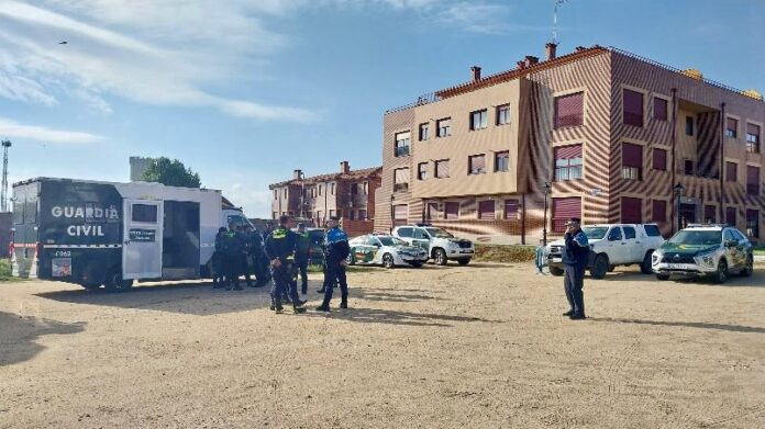 La Guardia Civil busca a un hombre de 61 años desaparecido ayer del Centro de Indras de Toro (Zamora)