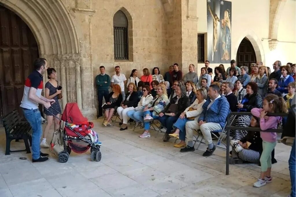 Actuación "Contiene Teatro" Palencia. La Kimera