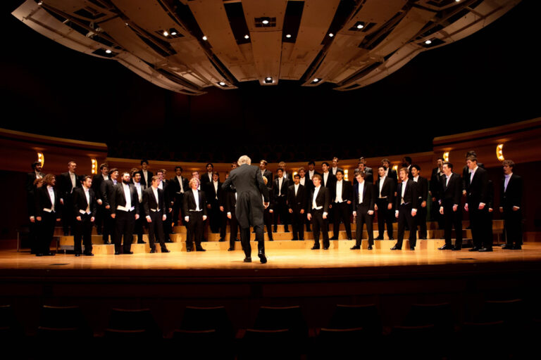 Notre-Dame-Glee-Club-en-Palencia