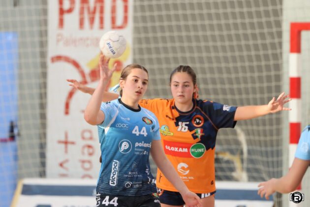 Rubén Díaz (@fotografiardiaz). Club Balonmano Palencia Femenino vs CBM Maravillas