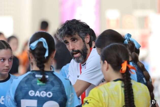 Rubén Díaz (@fotografiardiaz). Club Balonmano Palencia Femenino vs CBM Maravillas