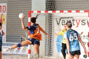 Rubén Díaz (@fotografiardiaz). Club Balonmano Palencia Femenino vs CBM Maravillas
