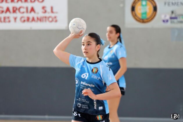 Rubén Díaz (@fotografiardiaz). Club Balonmano Palencia Femenino vs CBM Maravillas