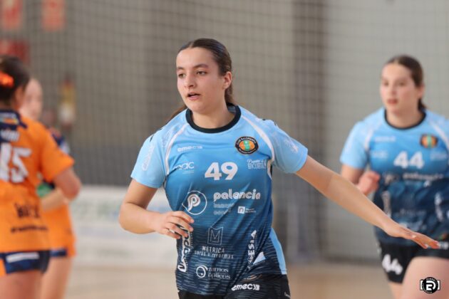 Rubén Díaz (@fotografiardiaz). Club Balonmano Palencia Femenino vs CBM Maravillas