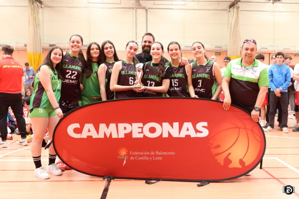 Liga Escolar Palentina - Finales y Entregas de Trofeos. Fotografía: Rubén Díaz (@fotografiardiaz)