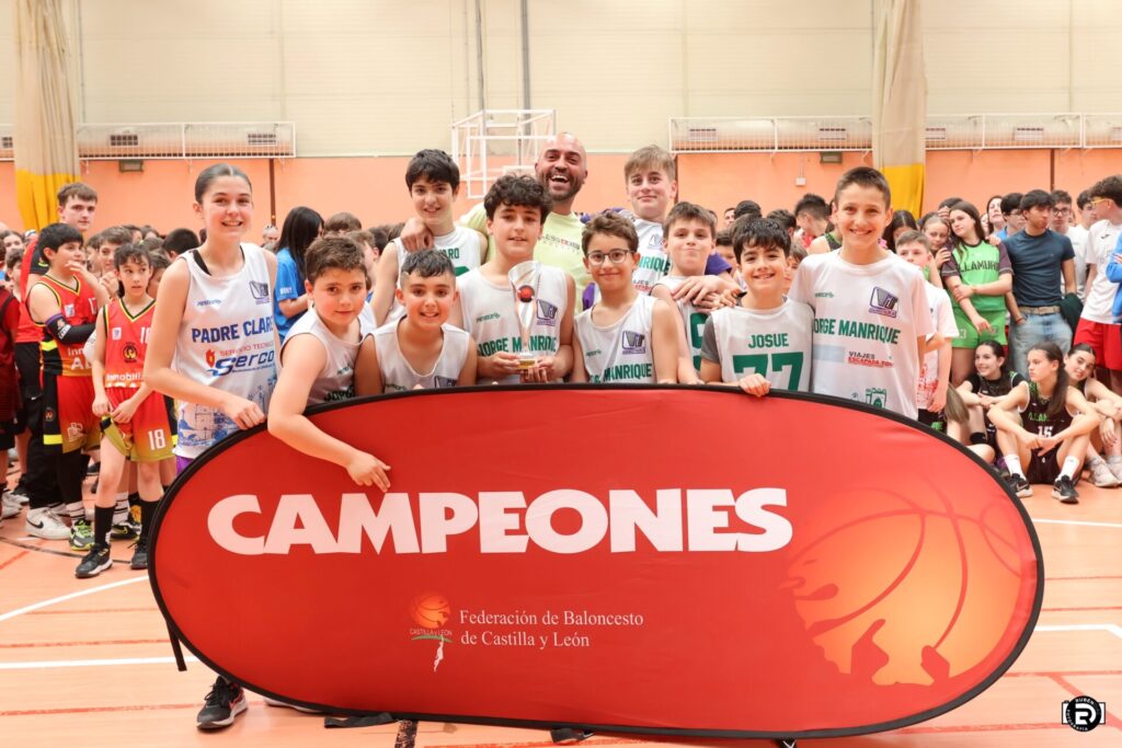 Liga Escolar Palentina - Finales y Entregas de Trofeos. Fotografía: Rubén Díaz (@fotografiardiaz)