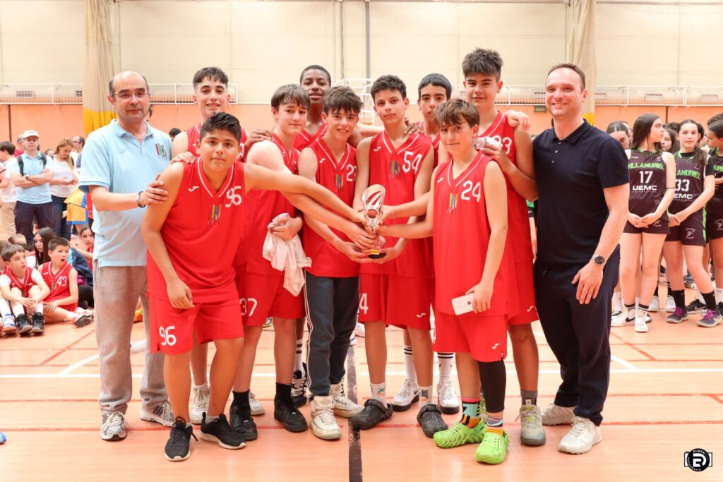 Liga Escolar Palentina - Finales y Entregas de Trofeos. Fotografía: Rubén Díaz (@fotografiardiaz)