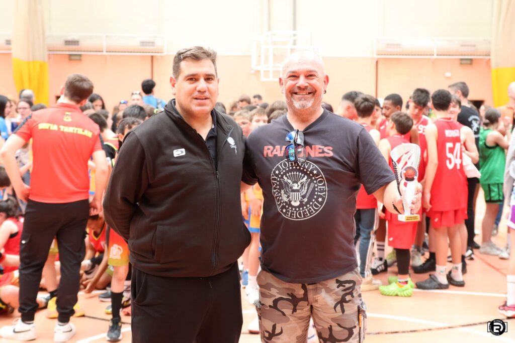 Liga Escolar Palentina - Finales y Entregas de Trofeos. Fotografía: Rubén Díaz (@fotografiardiaz)