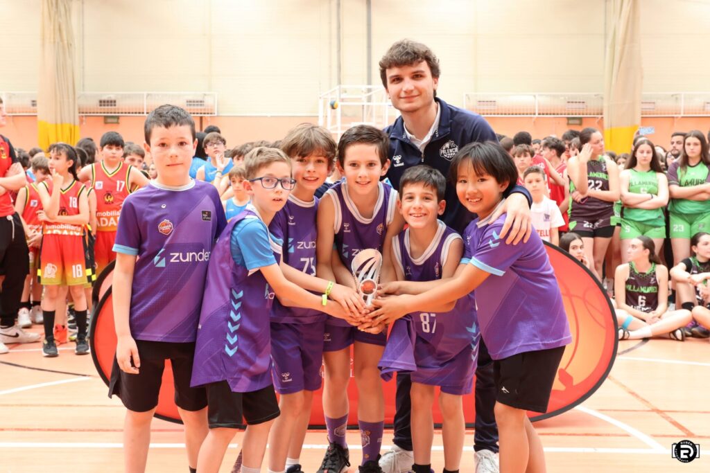 Liga Escolar Palentina - Finales y Entregas de Trofeos. Fotografía: Rubén Díaz (@fotografiardiaz)